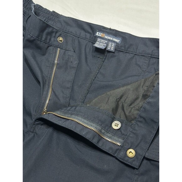 5.11 Tactical Navy Cargo Taclite Pro Pockets Zip Shorts Mens 40 73287 *READ - Picture 4 of 11